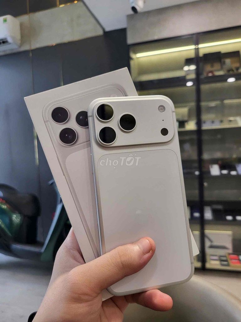 Apple iPhone 17 Pro Max 256GB Trắng Fullbox Keng. Mua bán Điện thoại tại Quận 8 Tp Hồ Chí Minh được đăng bởi TRƯỜNG MOBILE  hình 1
