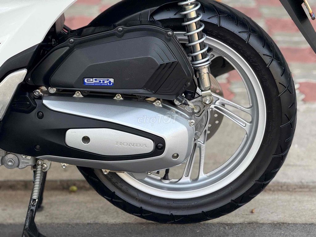 SH 160i 2024 TRẮNG LƯỚT ( CÓ ĐỔI XE GÓP ). Mua bán Xe máy tại Thành phố Thủ Đức Tp Hồ Chí Minh được đăng bởi Vũ Vũ hình 13