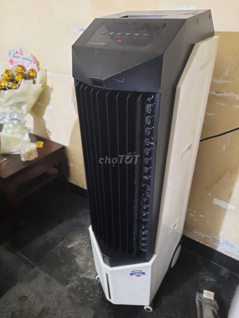 Quạt nước boss 106 mát lạnh 24 độ lọc không khí