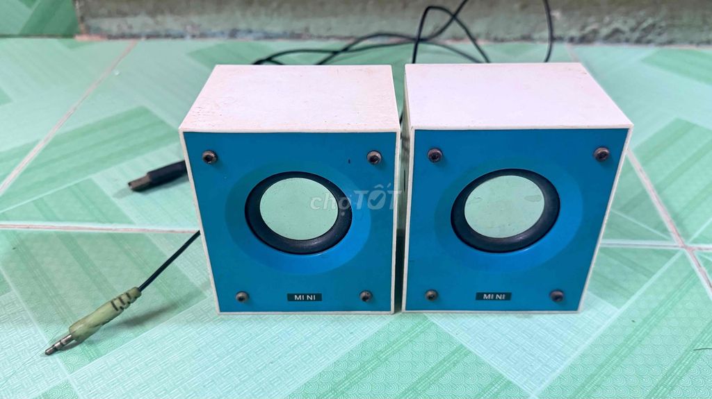 Loa máy tính Mini Xanh Trắng. Mua bán Tivi, Âm thanh tại Quận 10 Tp Hồ Chí Minh được đăng bởi Boss hình 1