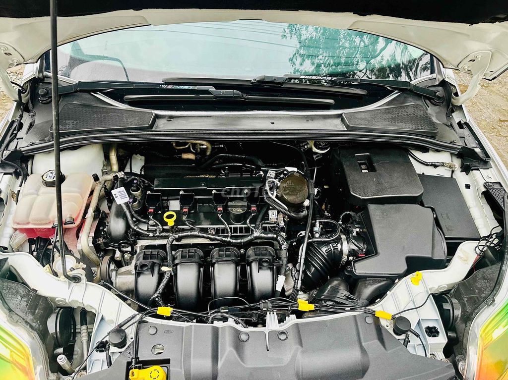 Ford Focus S Hatchback 2014 Trắng 126903 km. Mua bán Ô tô tại Quận Cẩm Lệ Đà Nẵng được đăng bởi Chị Hà hình 7