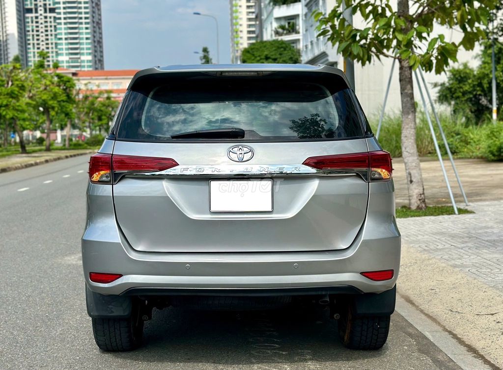 Toyota Fortuner 2018 2.7V 4x2 AT - 140,000 km.. Mua bán Ô tô tại Thành phố Thủ Đức Tp Hồ Chí Minh được đăng bởi Đức Tứ Bánh hình 2