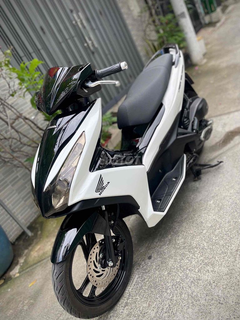 Airblade 2014 Bstp, đưa trước 10 tr nhận xe. Mua bán Xe máy tại Quận 7 Tp Hồ Chí Minh được đăng bởi Xuân Dũng hình 3