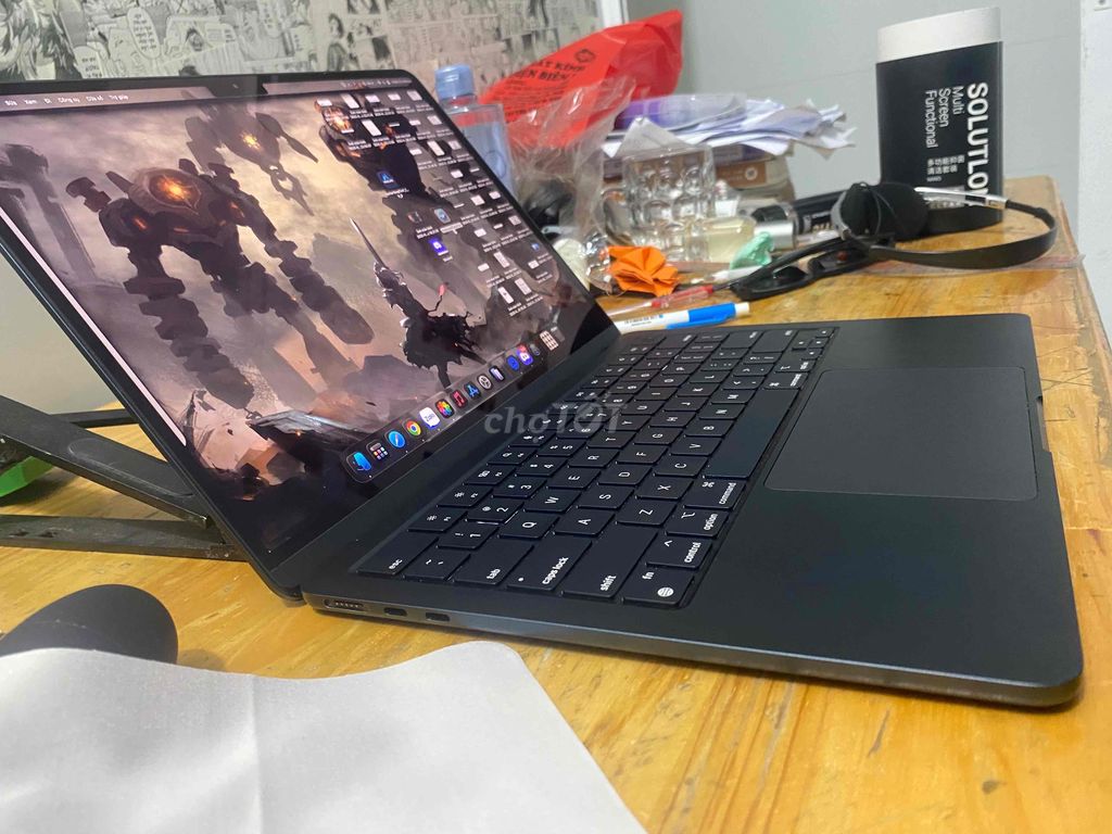 MacBook Air M2 (Đã sử dụng) - Giá tốt!