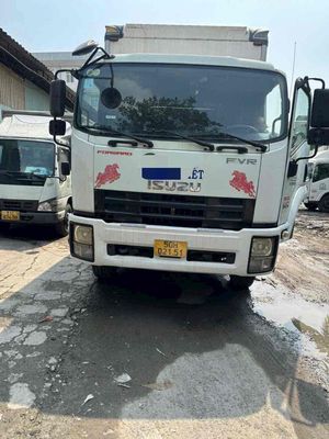 xe tải isuzu 8 tấn thùng kín 8m. sx 2013. Mua bán Xe tải, xe ben tại Thành phố Thuận An Bình Dương được đăng bởi PHƯƠNG XE TẢI