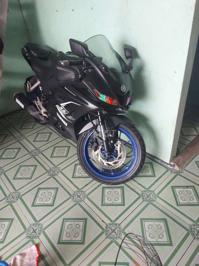 Cần bán r15v3 xe còn mới rất đẹp khoảng 80 gtđđ. Mua bán Xe máy tại Huyện Bình Chánh Tp Hồ Chí Minh được đăng bởi Kim Tai hình 1