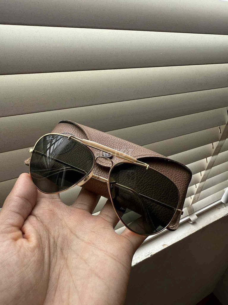Kính râm Ray-Ban Cấp tướng Nam Vàng. Mua bán Phụ kiện thời trang khác tại Quận Lê Chân Hải Phòng được đăng bởi Gold hình 1