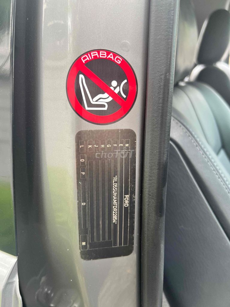 🍀Bán EVEREST Limited 2.5c ( 4x2) - số tự động 2015. Mua bán Ô tô tại Thành phố Thủ Dầu Một Bình Dương được đăng bởi MR Hiền  hình 18