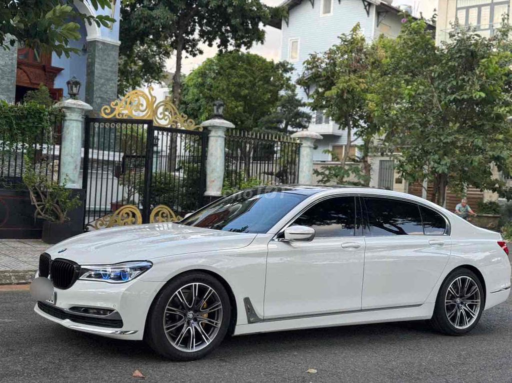 BMW 730LI sx 2018. Mua bán Ô tô tại Quận 7 Tp Hồ Chí Minh được đăng bởi auto thanh tâm  hình 3