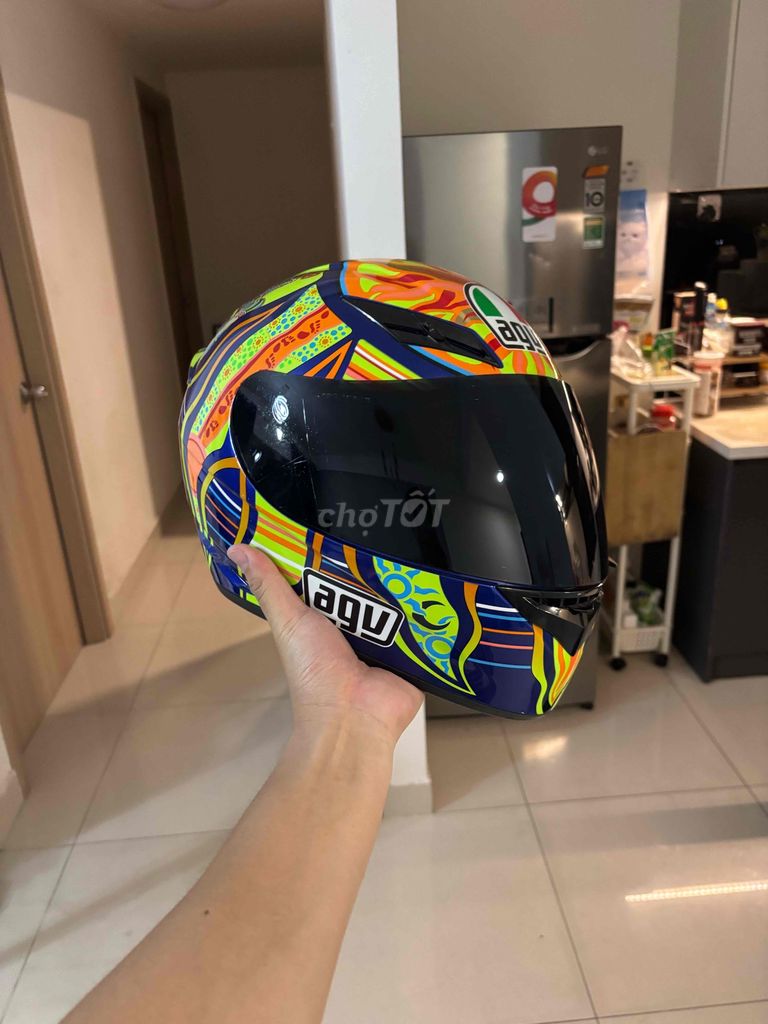 CẦN BÁN NÓN AGV K3 SV TEM ROSSI – GIÁ 2.000.000 VN