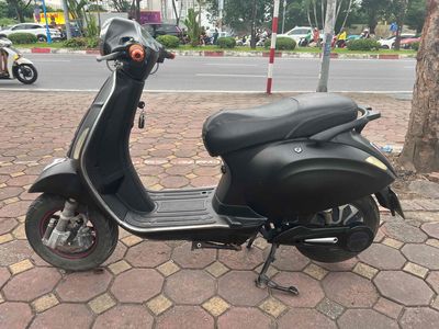 Vespa suzika đen bình mới. Mua bán Xe điện tại Quận Cầu Giấy Hà Nội được đăng bởi Xe Điện Kim Ngân
