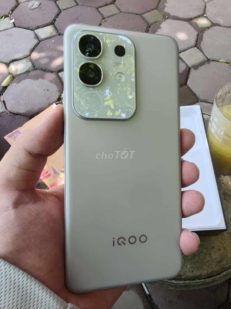 IQOO Z10x 8/128 Fullbox mới sạc 7 lần. Mua bán Điện thoại tại Quận Ba Đình Hà Nội được đăng bởi Chẻ na phone giá tốt  hình 1