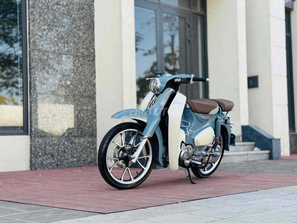 Honda Super Cub C125 2024 Xanh trắng 1000km. Mua bán Xe máy tại Quận Cầu Giấy Hà Nội được đăng bởi Tuấn Việt Motor hình 1