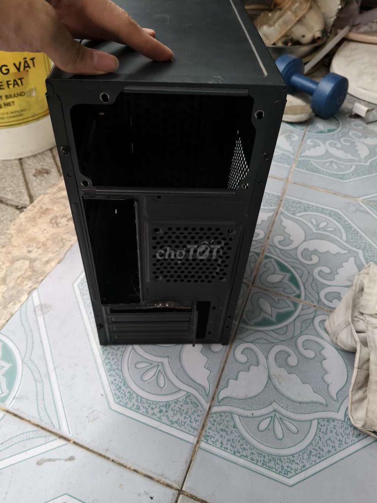 Thùng PC văn phòng Đen đã dùng. Mua bán Máy tính để bàn tại Thành phố Thủ Dầu Một Bình Dương được đăng bởi Vũ Hiếu hình 1