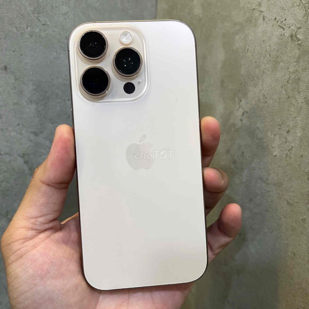 Apple iPhone 16 Pro 256GB Vàng Mỹ Chính Hãng 99%. Mua bán Điện thoại tại Quận 8 Tp Hồ Chí Minh được đăng bởi CA REM BÁN TÁO hình 1