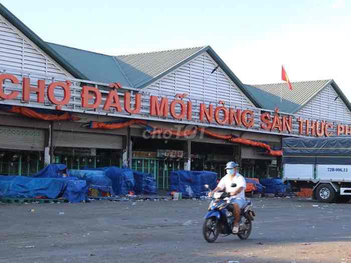 tuyển phụ bốc hàng