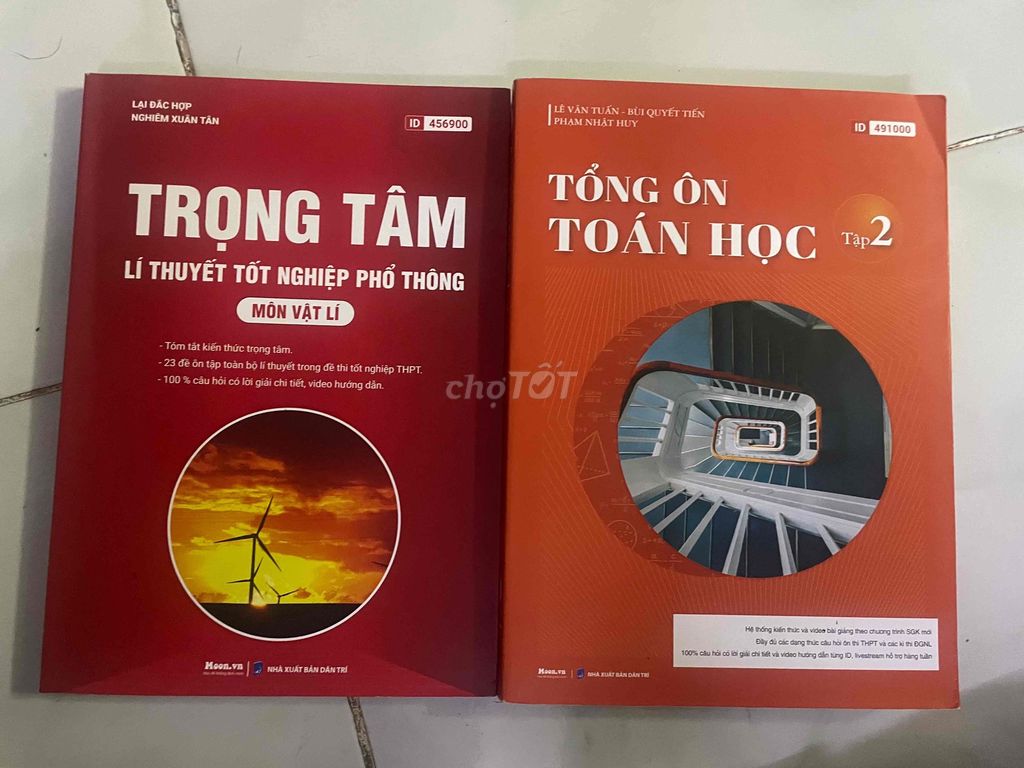 Sách ôn thi thpt Toán và Lí. Mua bán Sách tại Quận 4 Tp Hồ Chí Minh được đăng bởi thanh lợi hình 1
