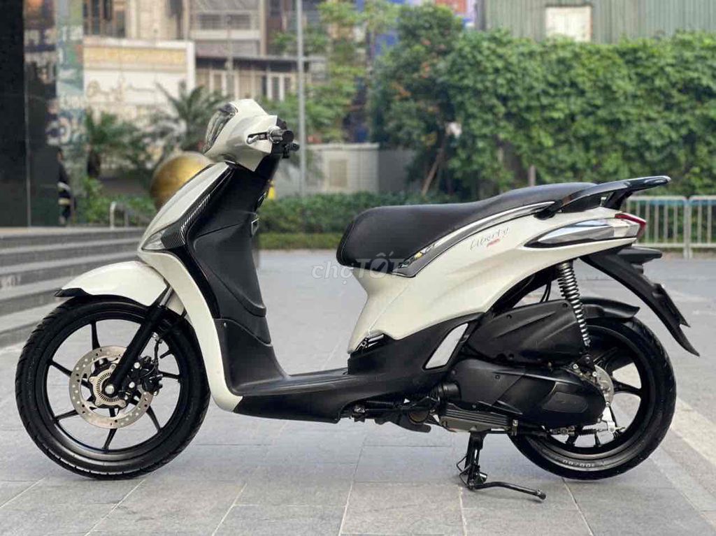Piaggio Liberty 125 ABS Iget 2017 Trắng. Mua bán Xe máy tại Quận Cầu Giấy Hà Nội được đăng bởi Anh Khoa hình 3