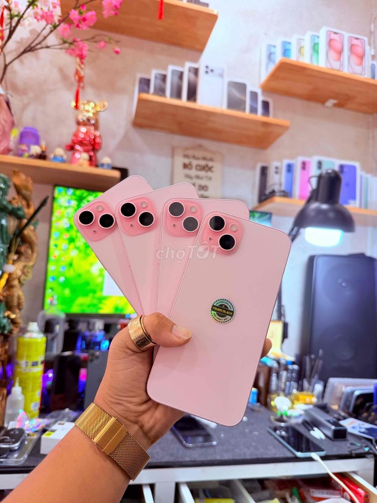 Apple iPhone 15 Plus 256GB Hồng. Mua bán Điện thoại tại Thành phố Long Xuyên An Giang được đăng bởi Trung Black  hình 1
