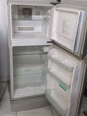 Tủ Lạnh Toshiba 130l