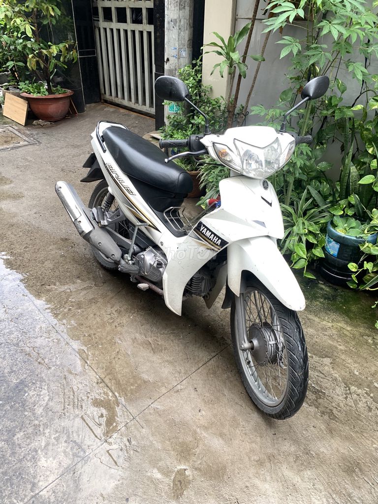 Yamaha Sirius белый