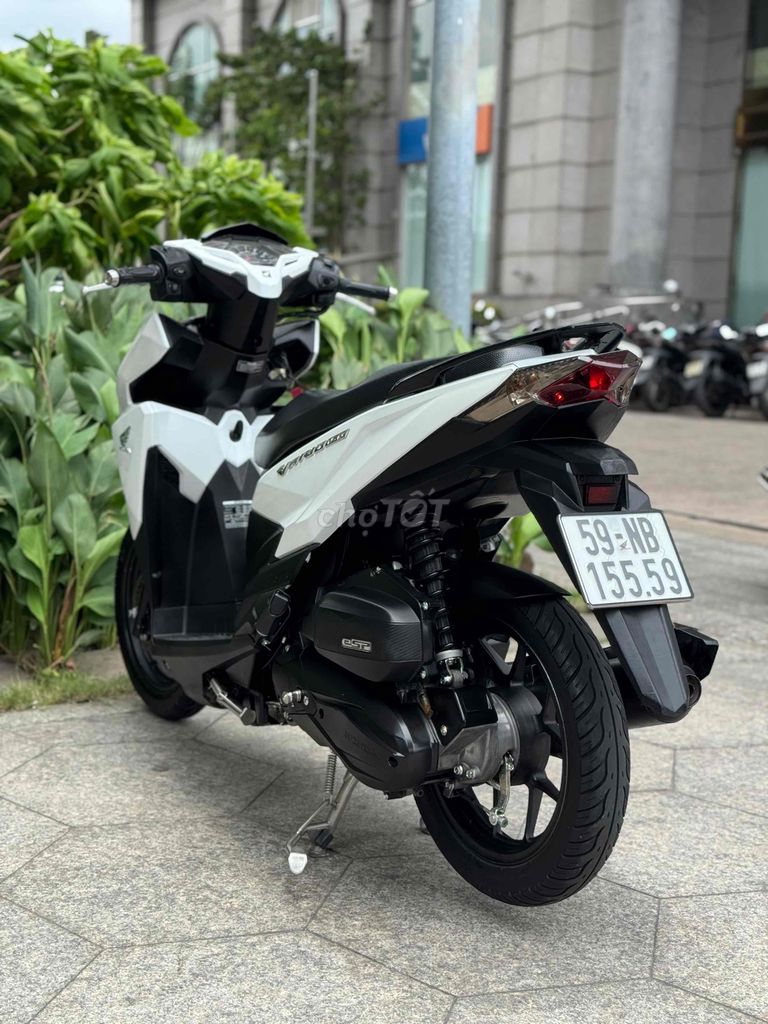 vario 150 2018 trắng đen sporty zin hỗ trợ góp. Mua bán Xe máy tại Quận 11 Tp Hồ Chí Minh được đăng bởi Minh 45678 hình 3