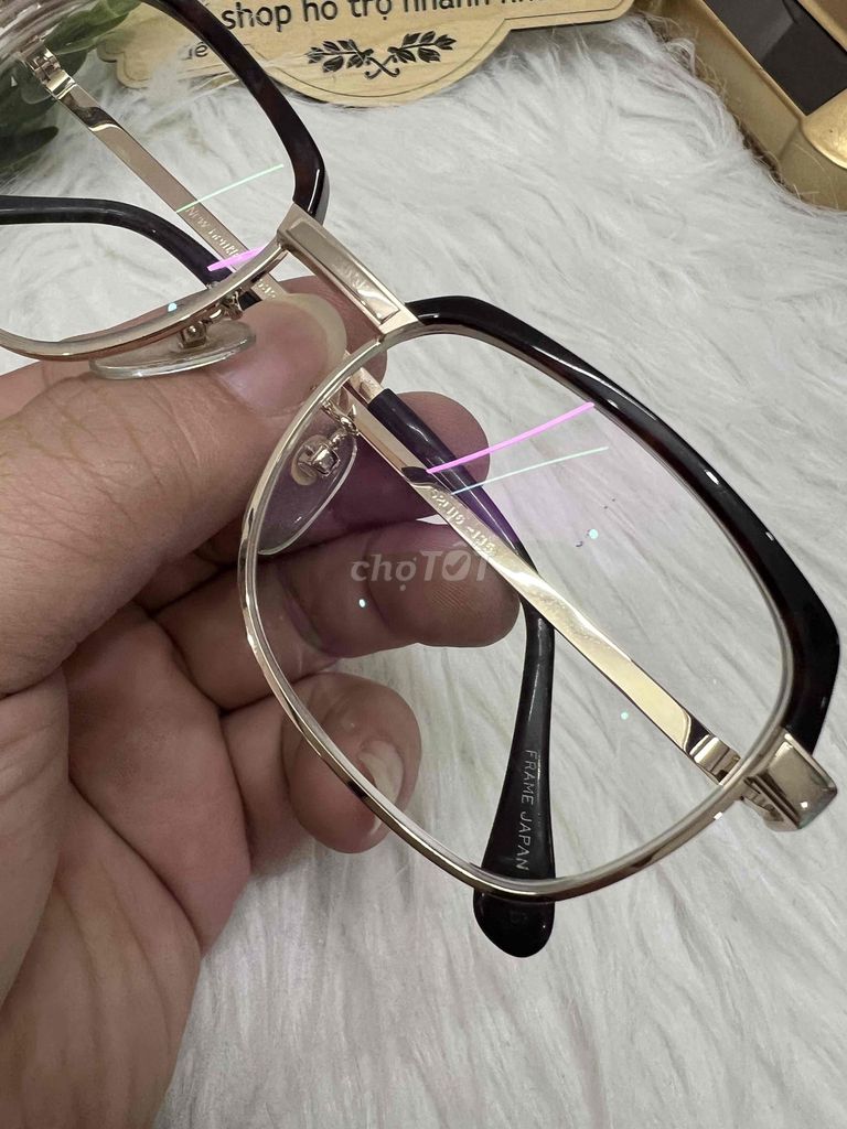 Gọng kính New Genie  Vàng đen. Mua bán Phụ kiện thời trang khác tại Huyện Thanh Trì Hà Nội được đăng bởi Shop HaNoiGiaRe Com hình 1