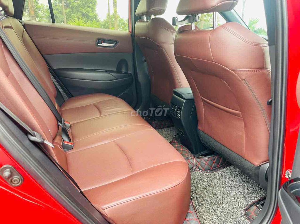 Toyota Corolla Cross 2021 1.8V - 69000 km. Mua bán Ô tô tại Quận Thanh Xuân Hà Nội được đăng bởi Dũng hình 10
