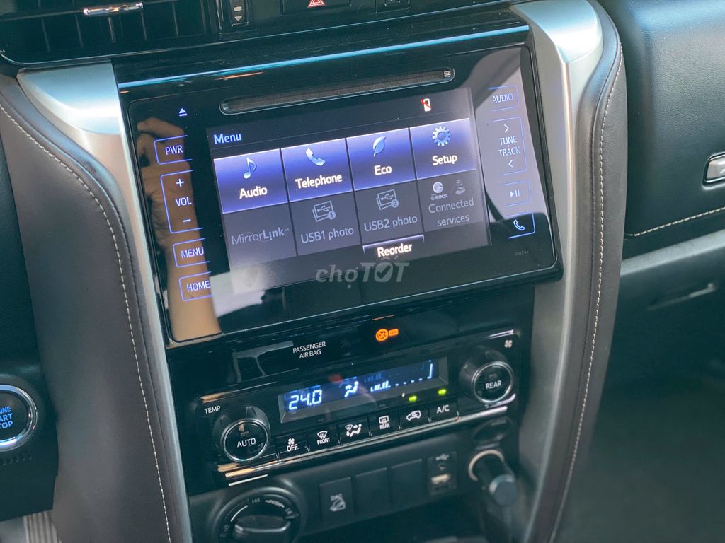 Toyota Fortuner 2019 2.8V 4x4 AT - 135000 km. Mua bán Ô tô tại Quận Bình Thạnh Tp Hồ Chí Minh được đăng bởi Toyota Sure hình 8