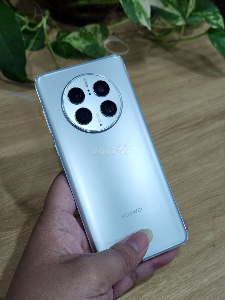 Huawei Mate 50 Pro 8/256GB Bạc. Mua bán Điện thoại tại Quận Hoàng Mai Hà Nội được đăng bởi Nguyễn Ngọc Huy hình 1