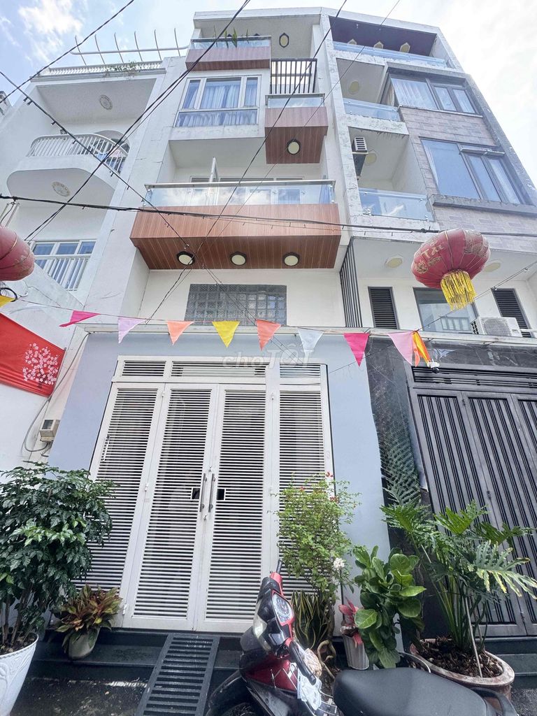🌸 cho thuê nhà nguyên can sạch sẽ 5pn 4wc hẻm 🚘 nguyễn Văn khối p9