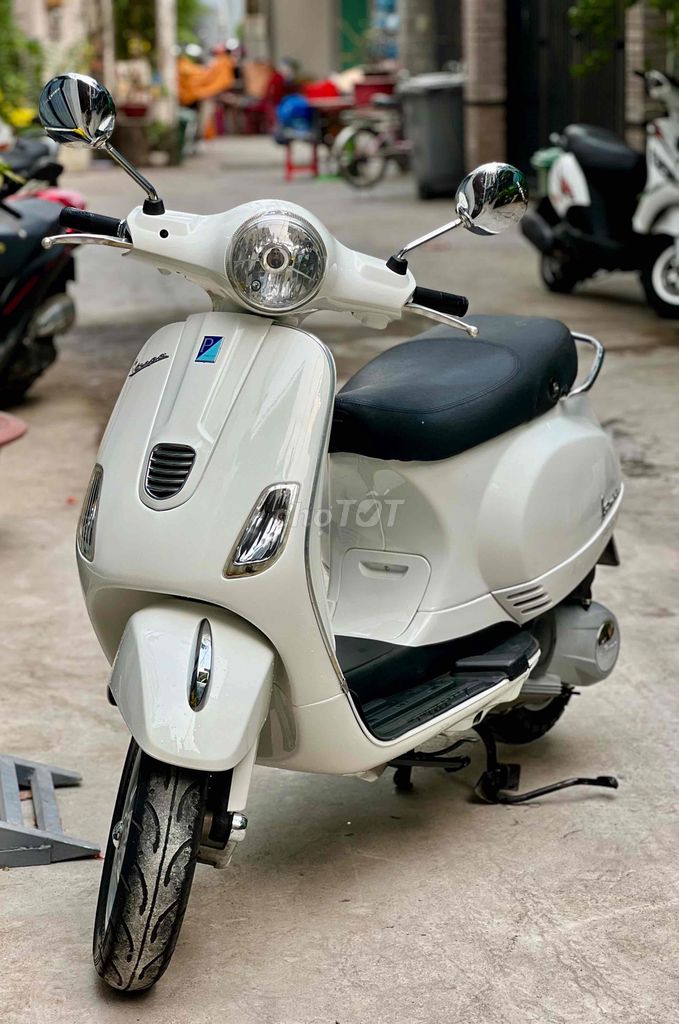 Vespa Lx125cc 3vie bstp chính chủ xe đẹp bán