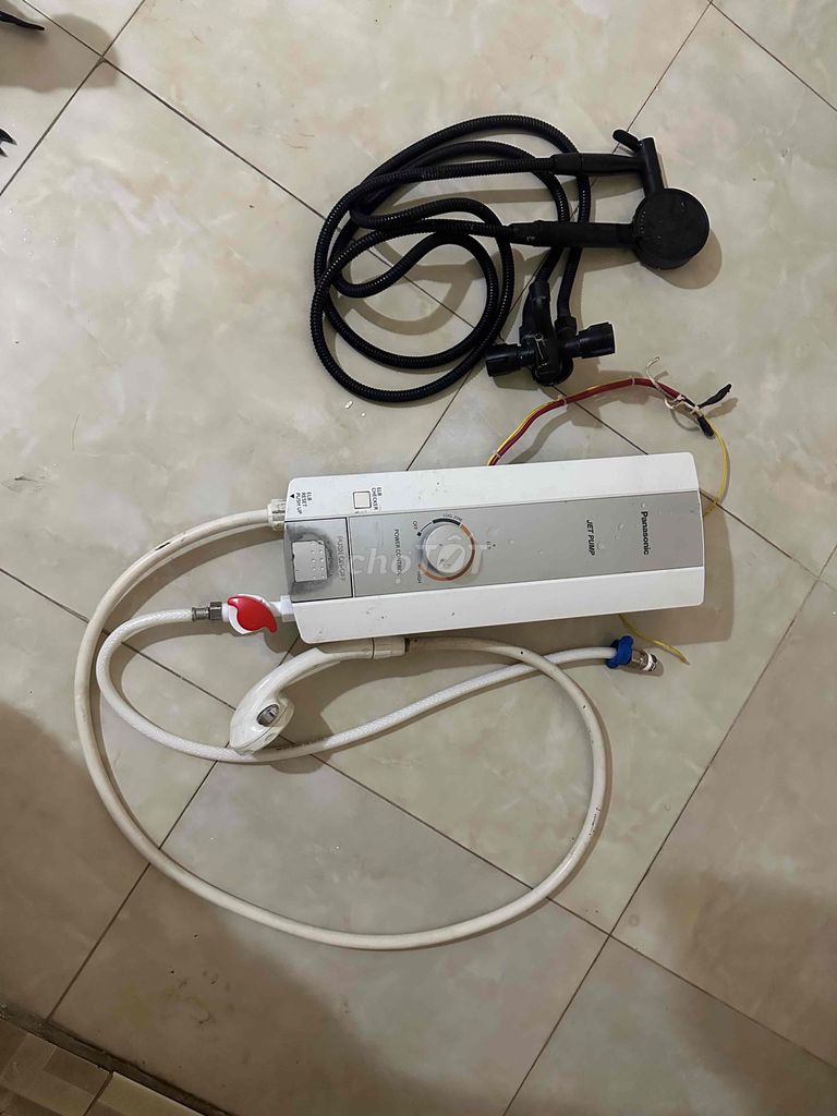 Bộ vòi nước nhà tắm : Máy nước nóng panasonic + bộ. Mua bán Thiết bị vệ sinh, nhà tắm tại Quận Liên Chiểu Đà Nẵng được đăng bởi Trung Ngô hình 1
