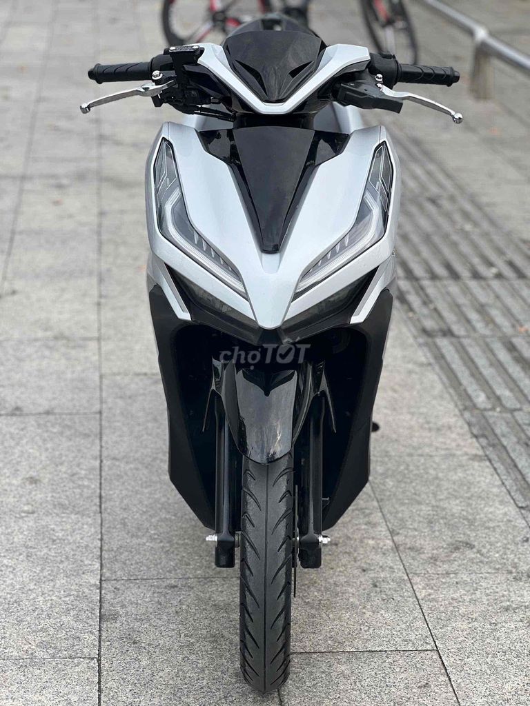 Honda Vario 125 2020 Bạc Đen Smartkey. Mua bán Xe máy tại Quận 11 Tp Hồ Chí Minh được đăng bởi Hưng Từ hình 8