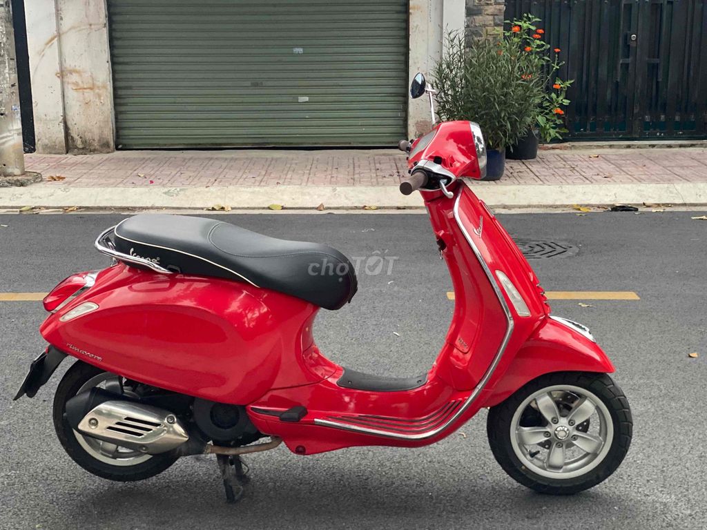 Piaggio Vespa Primavera 125 3vie 2016 красный