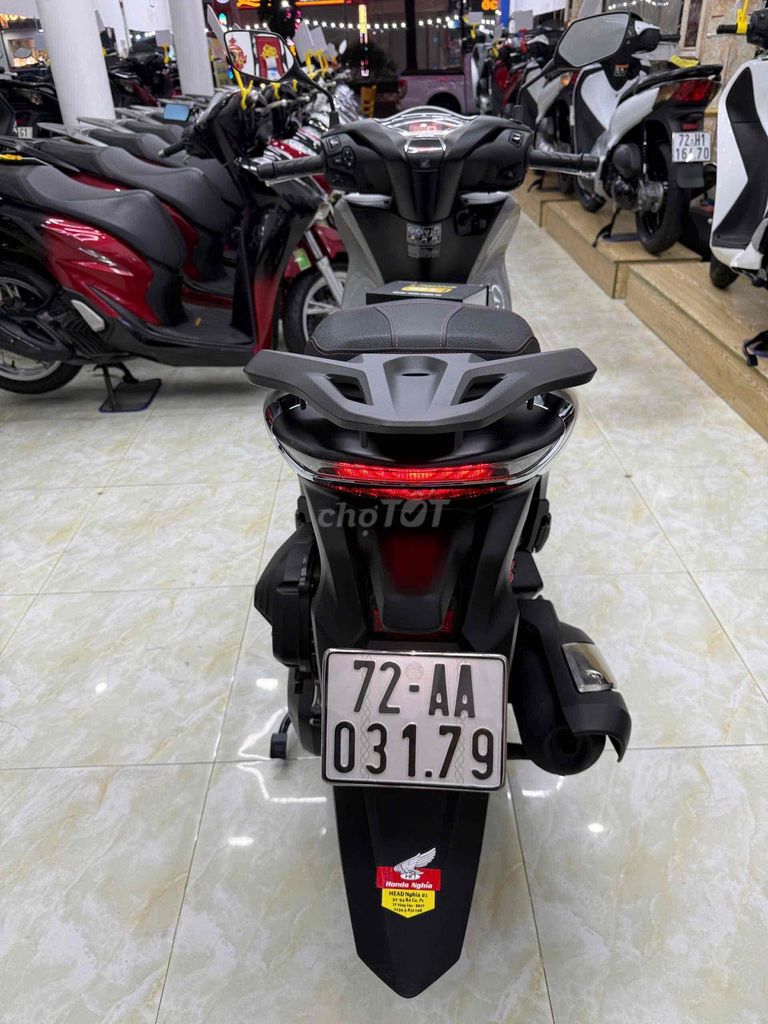 Honda SH 160 ABS 2025 Xám 2000 km. Mua bán Xe máy tại Thành phố Vũng Tàu Bà Rịa - Vũng Tàu được đăng bởi XE MÁY BẢO THANH  TPVŨNG TÀU hình 2