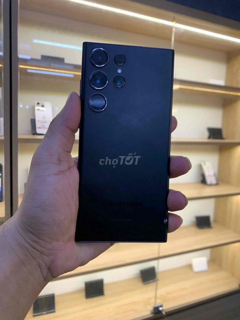 Samsung S23 Ultra 12GB/512GB đẹp 98% CÓ SHIP COD. Mua bán Điện thoại tại Quận Ninh Kiều Cần Thơ được đăng bởi shop một chín tám tám hình 1