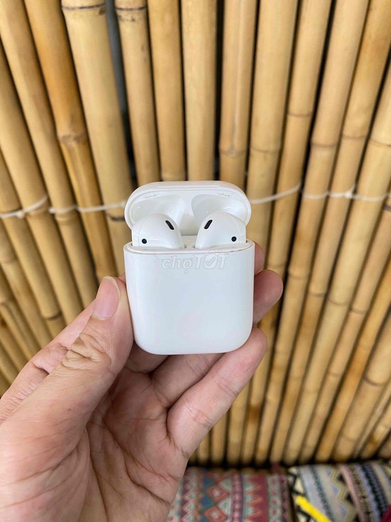 Tai nghe Apple AirPods 1 chính hãng chai pin 1 bên. Mua bán Tivi, Âm thanh tại Huyện Gia Lâm Hà Nội được đăng bởi Dũng hình 1