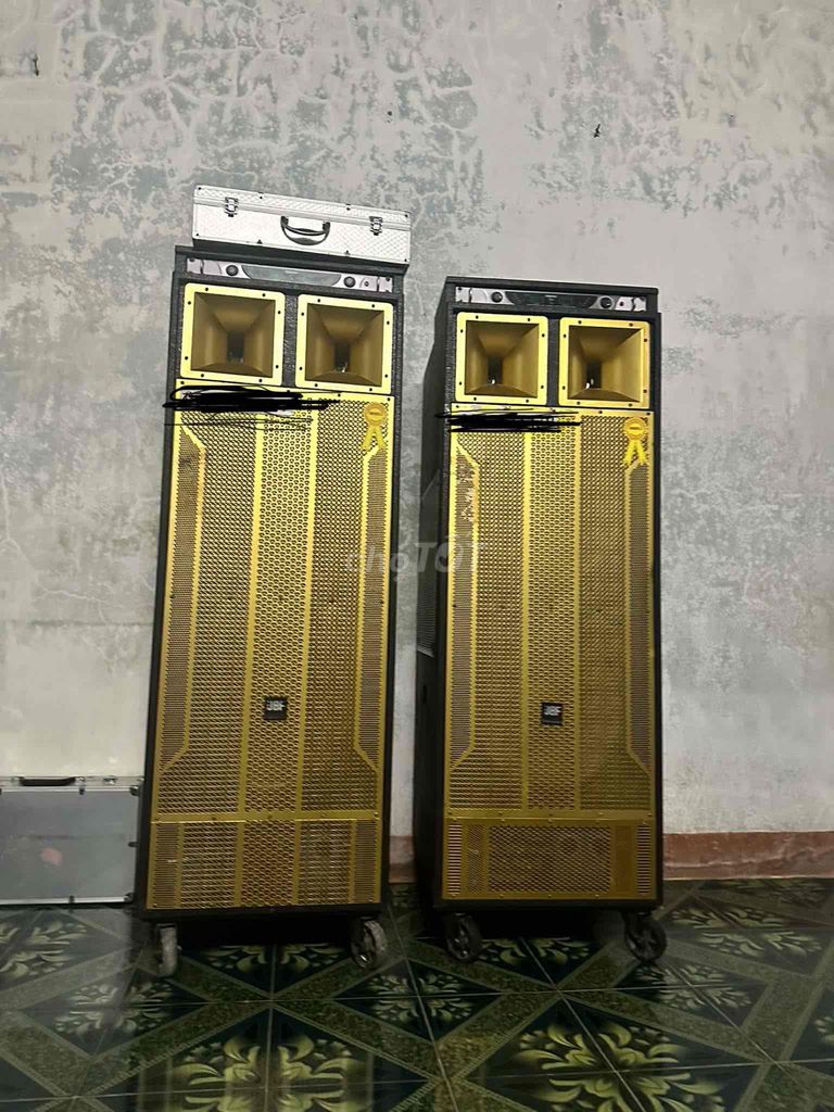 Loa Bluetooth Vàng Đen. Mua bán Tivi, Âm thanh tại Huyện Tuy Phước Bình Định được đăng bởi vo cong vu hình 1