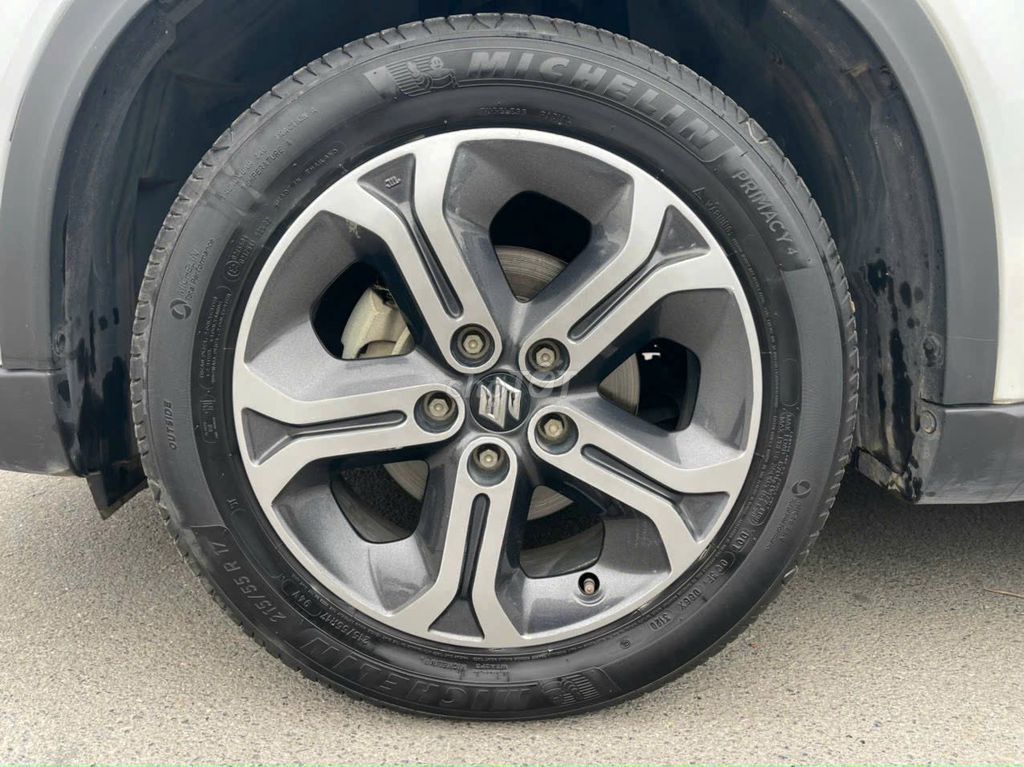 Suzuki Vitara 2016 1.6 AT. Mua bán Ô tô tại Quận Hà Đông Hà Nội được đăng bởi Long Nguyễn Hoàng hình 15