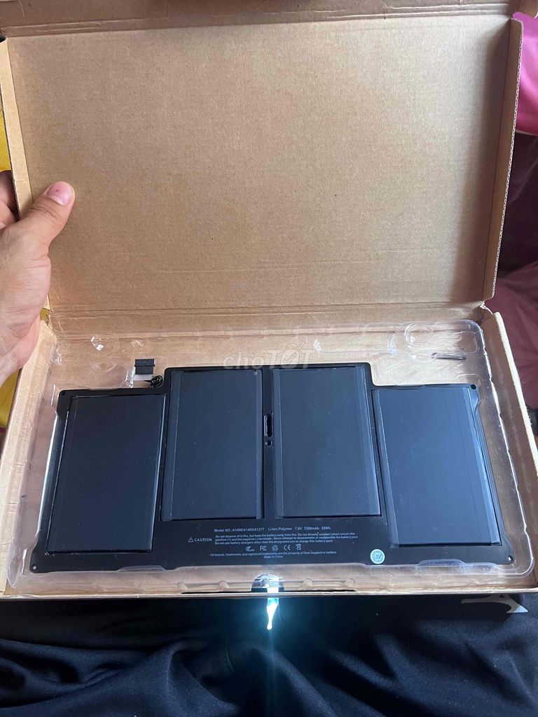 Pin Apple MacBook Air 13 inch 7200mAh Mới. Mua bán Phụ kiện (Màn hình, Chuột...) tại Quận 5 Tp Hồ Chí Minh được đăng bởi Văn Truyền hình 1