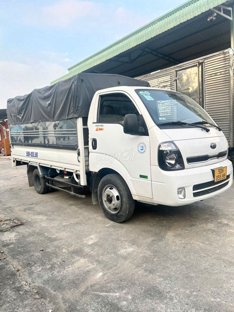 Kia K250 2.5 Tấn - Xe đẹp lướt ít chạy odo 18ngàn. Mua bán Xe tải, xe ben tại Thành phố Thuận An Bình Dương được đăng bởi Xe Tải Giá Tốt hình 3