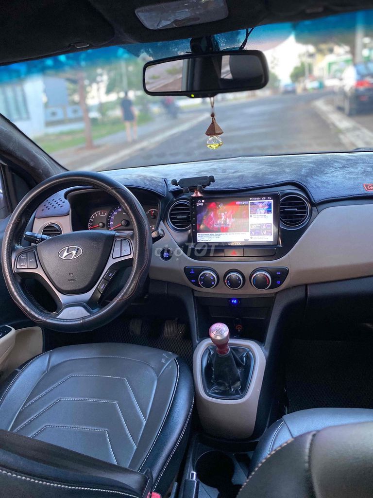 Hyundai Grand i10 2017 Sedan 1.2 MT - 80000 km. Mua bán Ô tô tại Thành phố Pleiku Gia Lai được đăng bởi Vũ ô tô Gia Lai hình 7