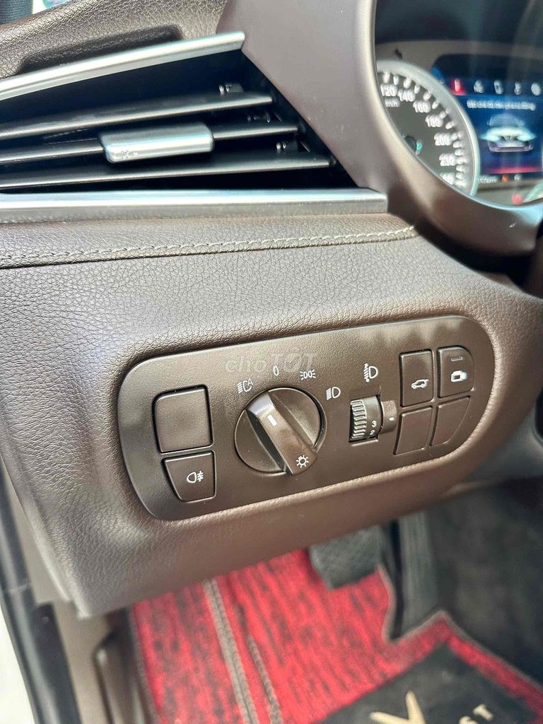 VinFast Lux A2.0 2021 Plus. Mua bán Ô tô tại Quận Cẩm Lệ Đà Nẵng được đăng bởi Nguyễn Duy hình 21