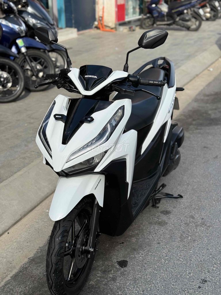 Honda Vario 125 2019 Trắng đen. Mua bán Xe máy tại Quận Thanh Khê Đà Nẵng được đăng bởi Cửa Hàng Xe Máy Lê Được hình 2