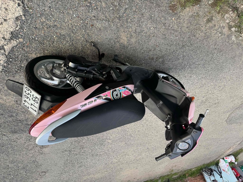 Honda Click 2010 розовый скутер