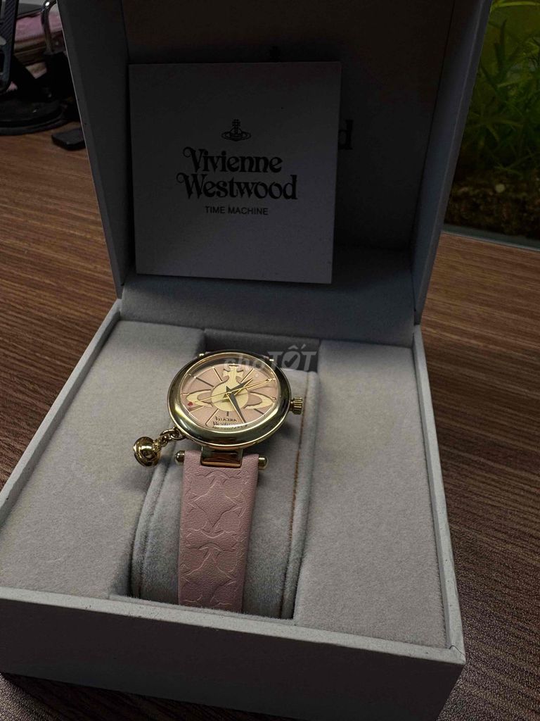 ĐỒNG HỒ Vivienne Westwood. Mua bán Đồng hồ tại Quận Bình Thạnh Tp Hồ Chí Minh được đăng bởi Truong Nhu Thao hình 1