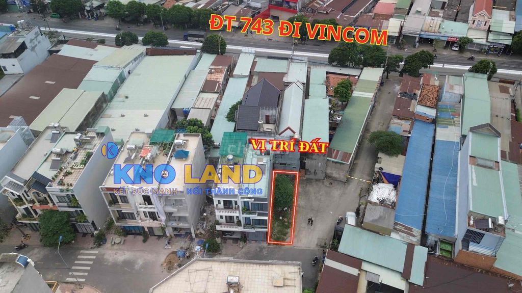 Bán gấp lô 2 mặt tiền ngay Vincom Dĩ An KDC Cao Cấp Lê Phong