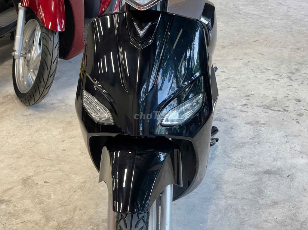 Xe máy điện VinFast Vento S 2022 Đen. Mua bán Xe điện tại Thành phố Thủ Đức Tp Hồ Chí Minh được đăng bởi iMotorbike Viet Nam hình 5