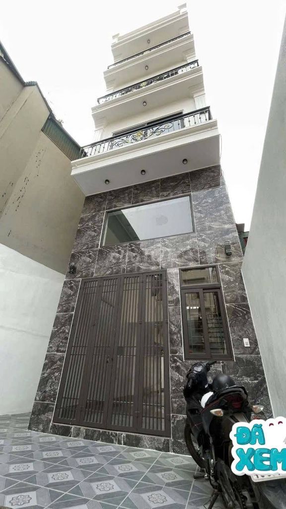 Bán nhà 70m² Đông Mỹ, 5 tầng, ô tô đỗ cổng